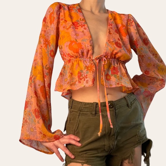 Wild Fable Tie Waist Crop Top 💕 - Picture 9 of 12